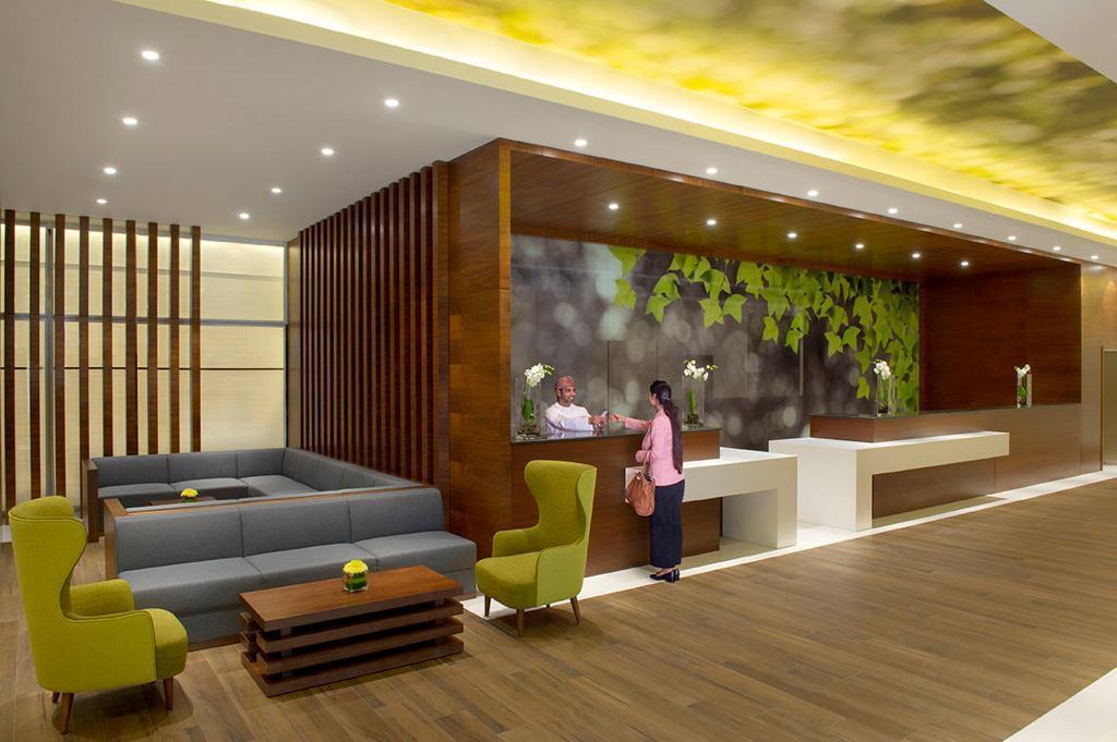 Wyndham Garden Muscat Al Khuwair Otel Dış mekan fotoğraf