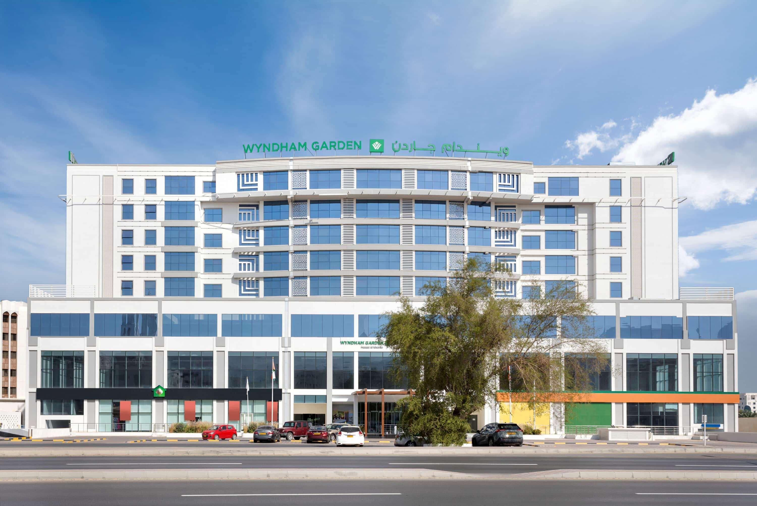 Wyndham Garden Muscat Al Khuwair Otel Dış mekan fotoğraf
