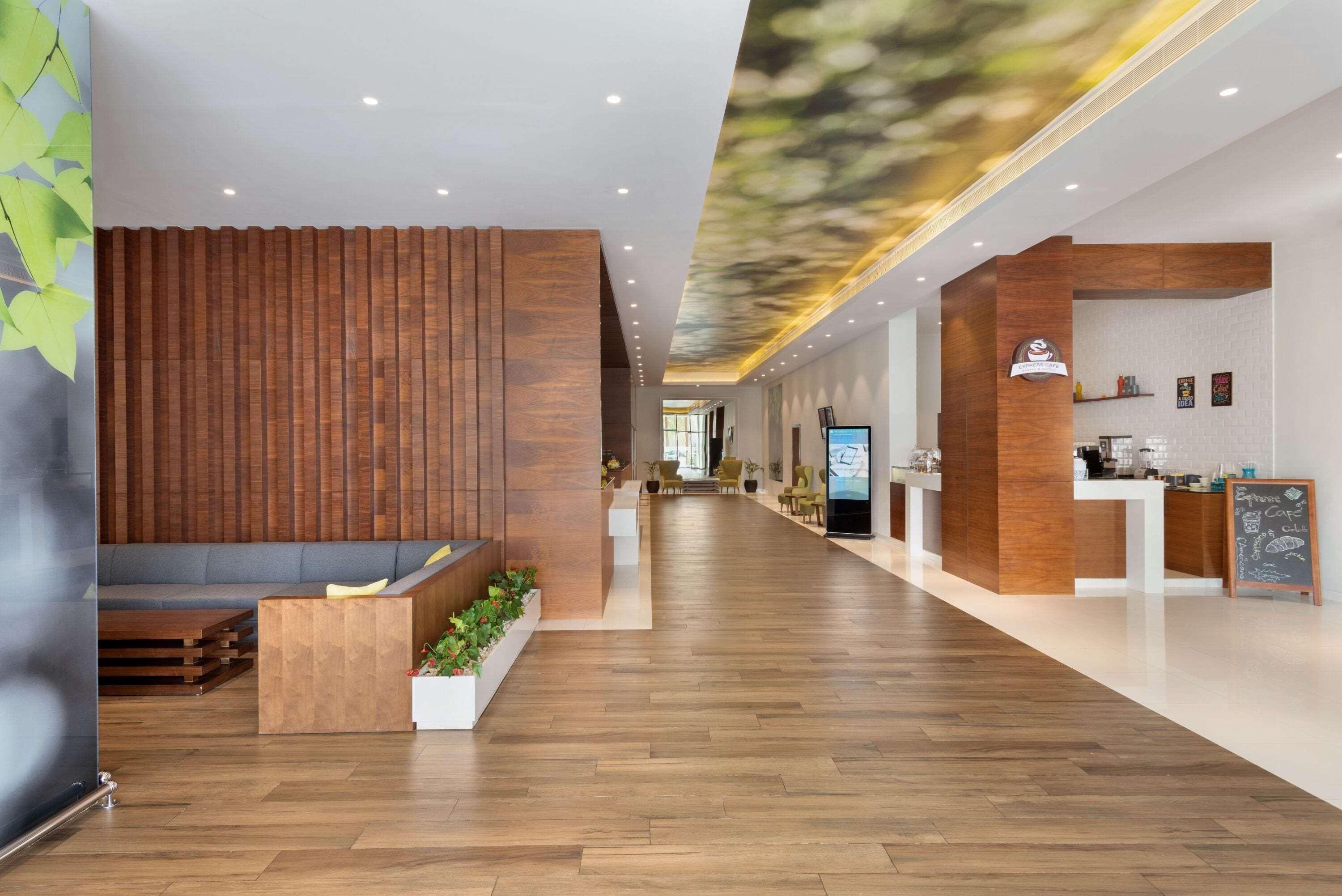 Wyndham Garden Muscat Al Khuwair Otel Dış mekan fotoğraf