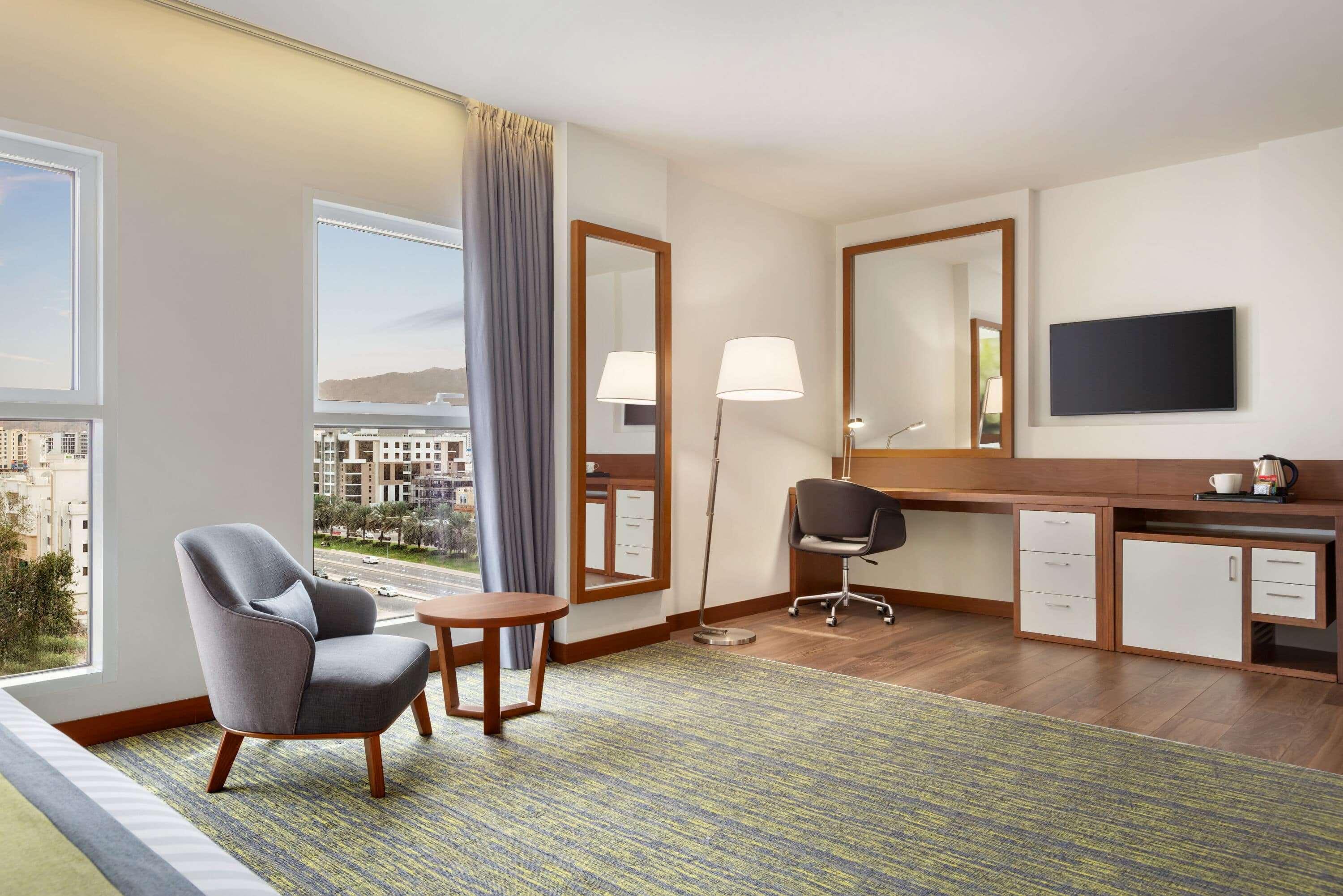 Wyndham Garden Muscat Al Khuwair Otel Dış mekan fotoğraf