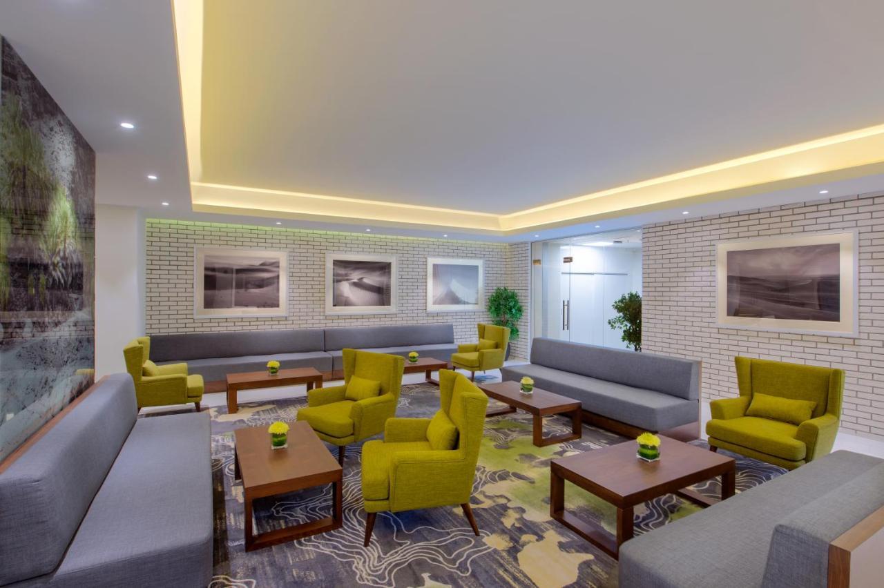 Wyndham Garden Muscat Al Khuwair Otel Dış mekan fotoğraf